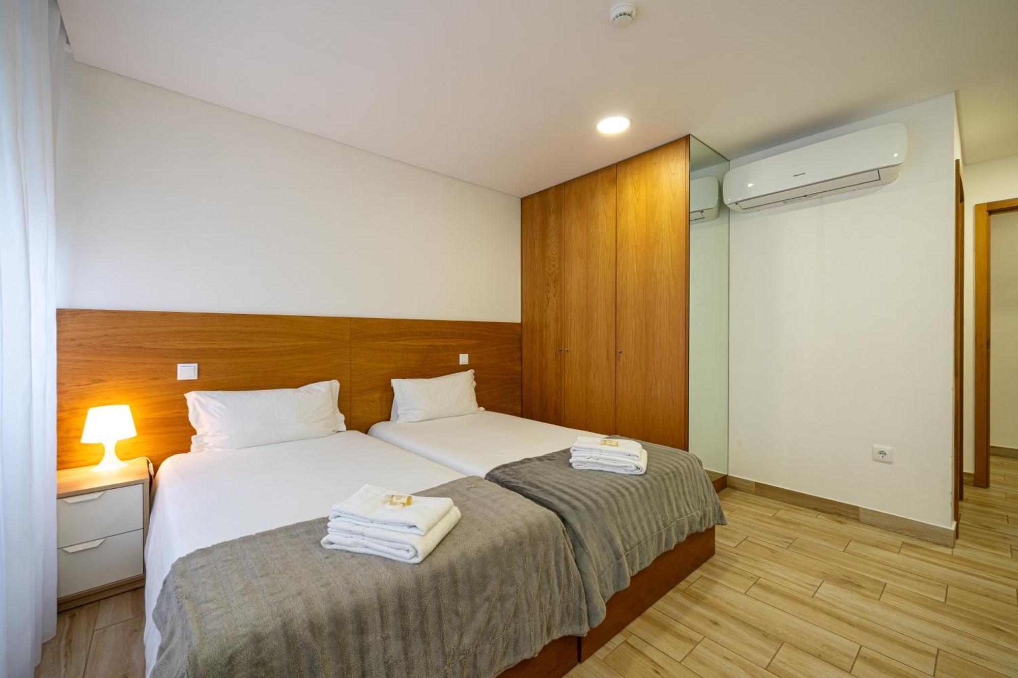 Central Suites Сан-Жуан-да-Мадейра Экстерьер фото