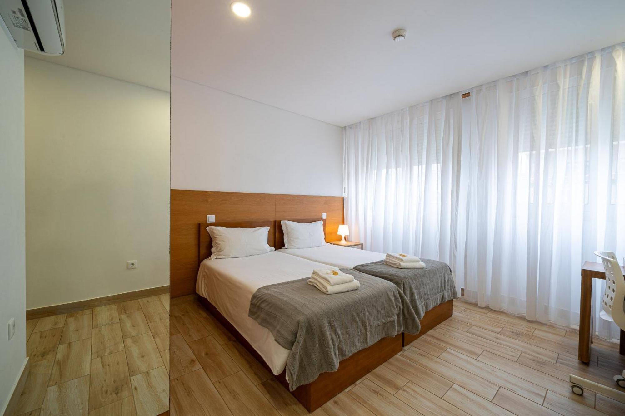 Central Suites Сан-Жуан-да-Мадейра Экстерьер фото