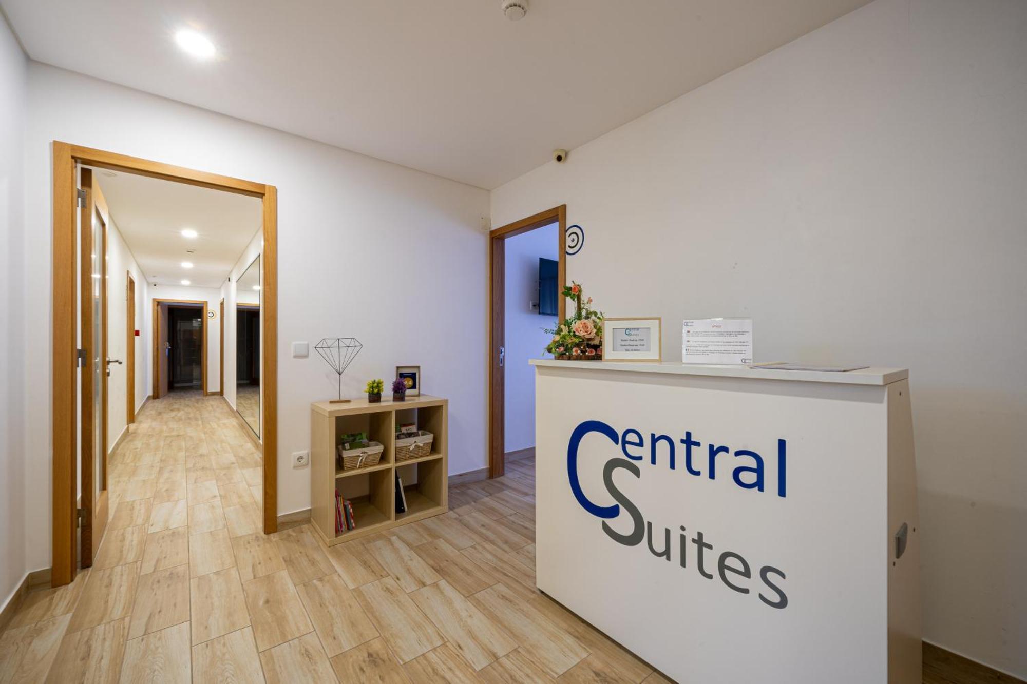 Central Suites Сан-Жуан-да-Мадейра Экстерьер фото